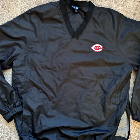 #303 Cincinnati Reds pullover windbreaker made by sport tech - Picture 2 of 13